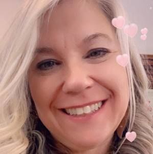 Meet your Posher, Carla